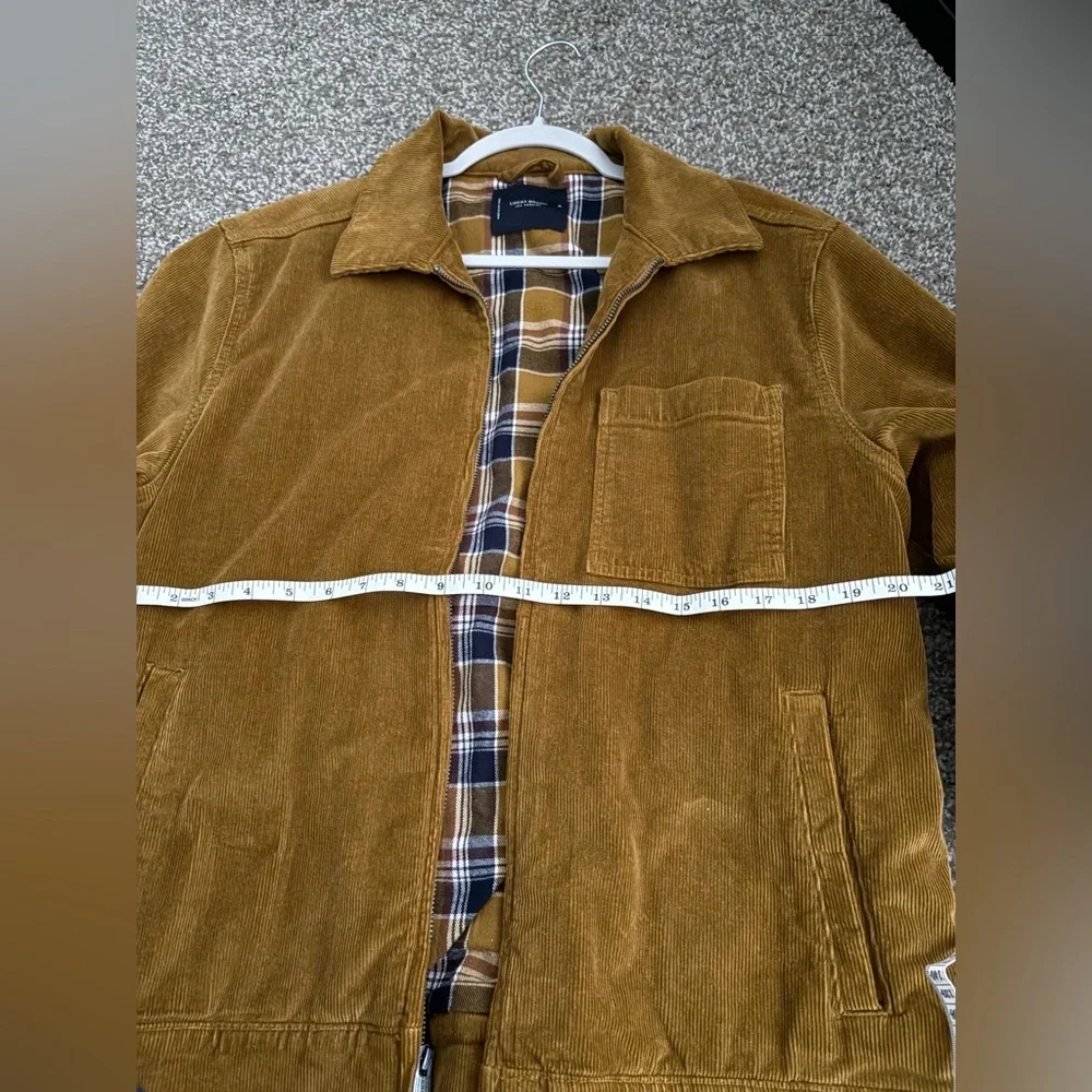 Lucky Brand Men's Corduroy Shirt Jacket in Mustard Brown